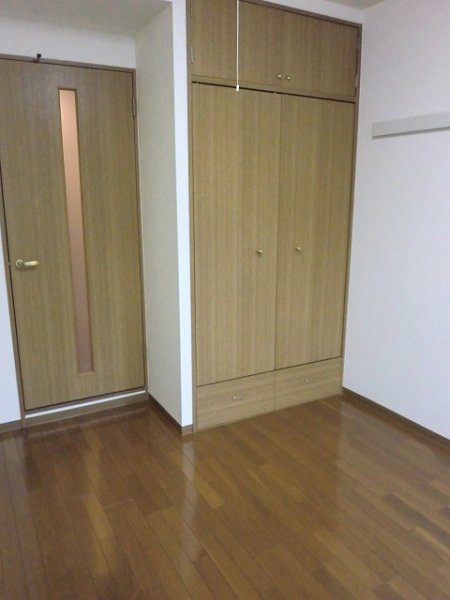 上連雀テラス ベッドルーム