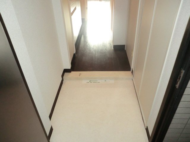 フェニックス芝アストラーレ 玄関