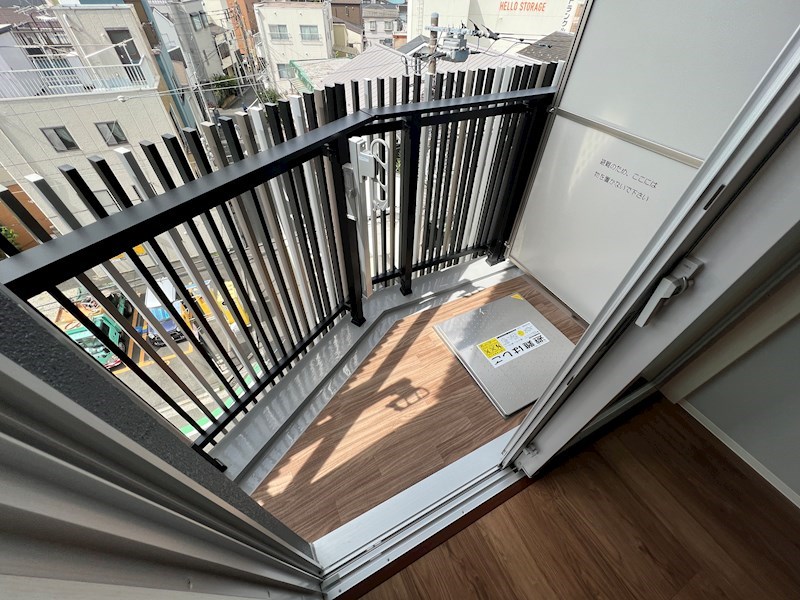 AELL横浜吉野町 ベランダ