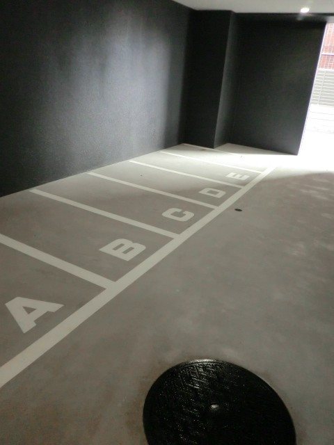 ZOOM椎名町駅前 駐車場