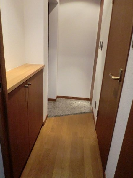 フェニックス笹塚弐番館 玄関
