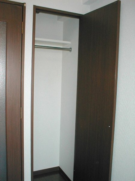 フェニックス笹塚壱番館 収納