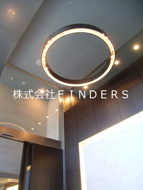 ZOOM横浜SQUARE エントランス