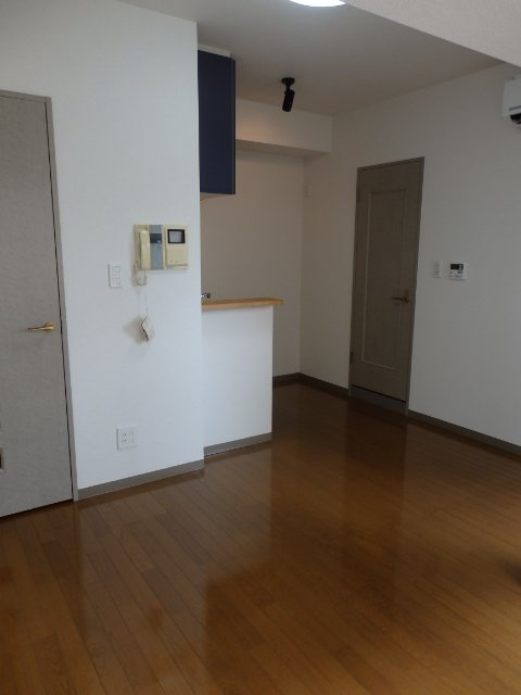 フェニックス大塚駅前弐番館 リビング