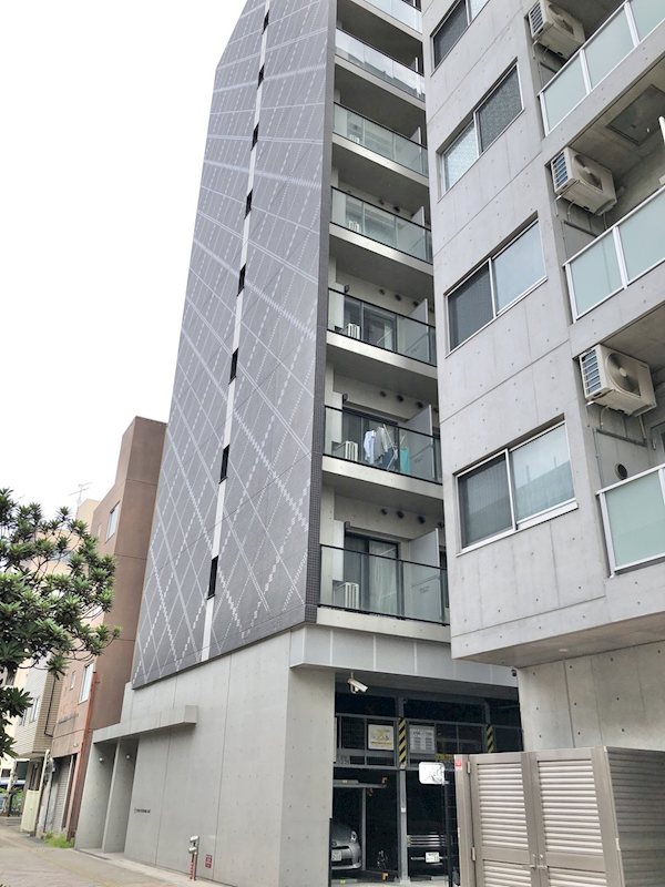 ZOOM横濱EAST 外観