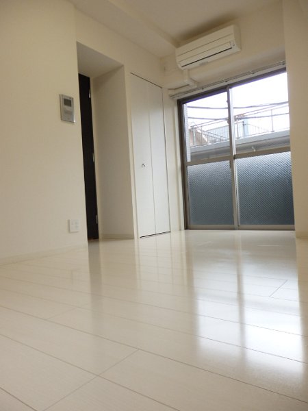 フェニックス椎名町 リビング