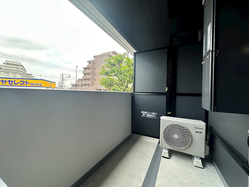 ZOOM方南町  ベランダ