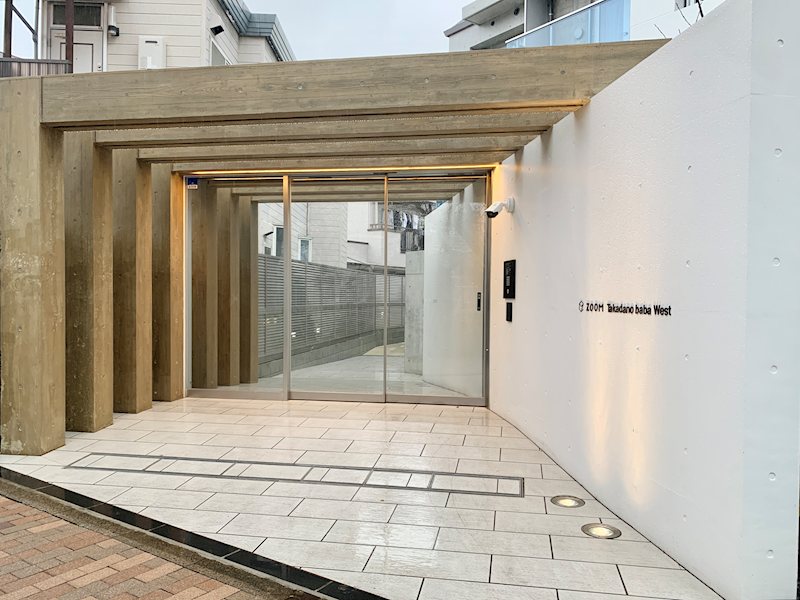 ZOOM高田馬場WEST エントランス