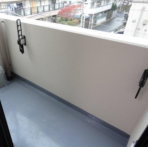 シルバストン その他