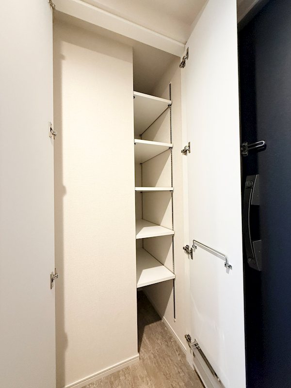 ベルシード方南町 収納