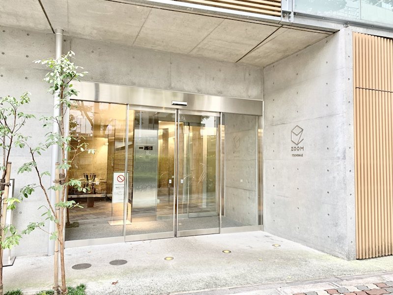 ZOOM都庁前 エントランス