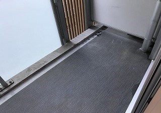ZOOM都庁前 ベランダ