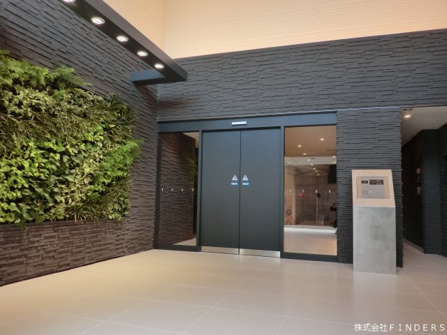 ZOOM椎名町駅前 エントランス