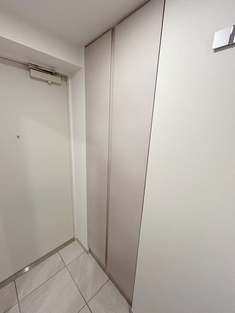 イプセ中目黒 玄関