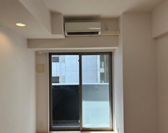 フェニックス新横濱参番館 リビング