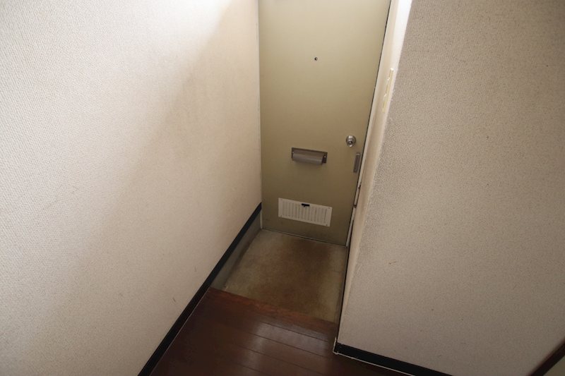 アベニュー川崎 玄関