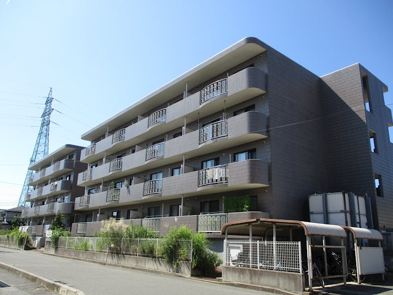 ベルメゾン網川原 外観