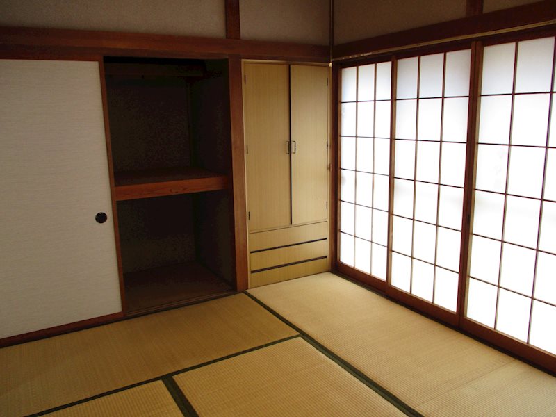 川商アパート 収納