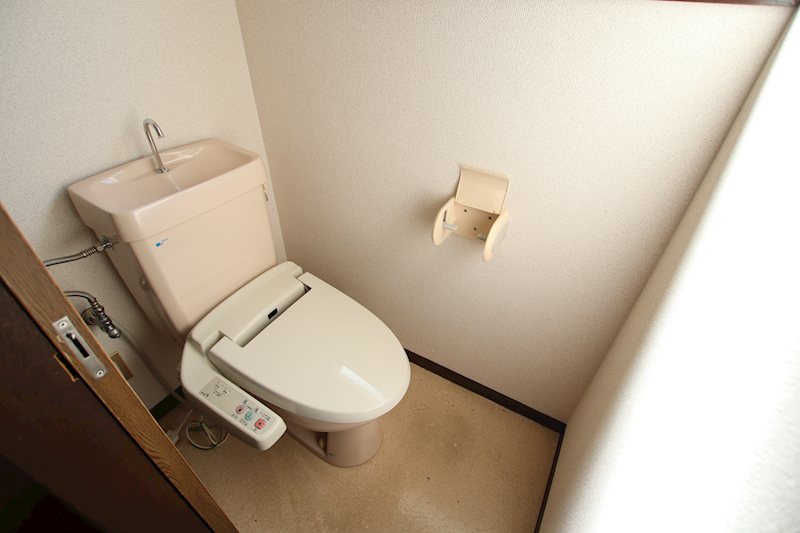 シャンポール川崎2 トイレ