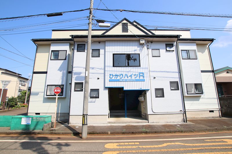 ひかりハイツR棟 外観