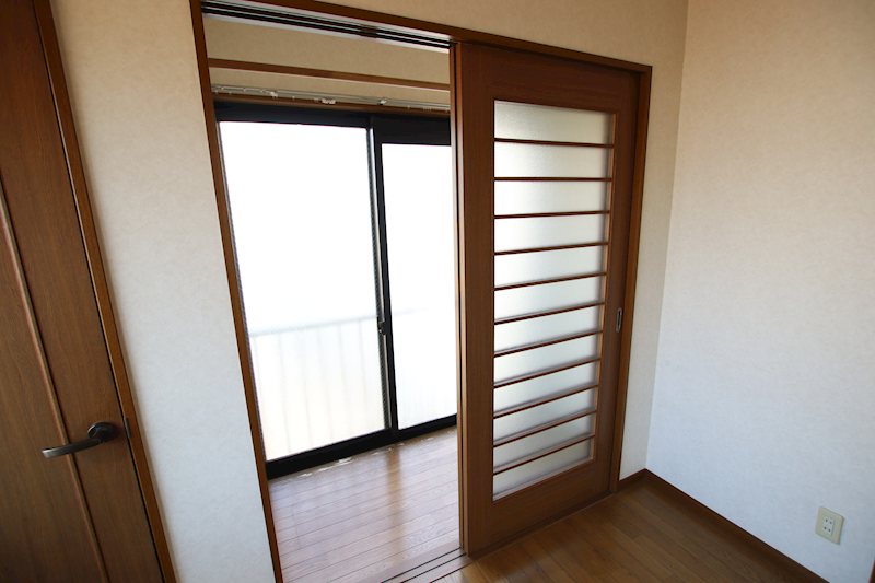ひかりハイツR棟 ベランダ