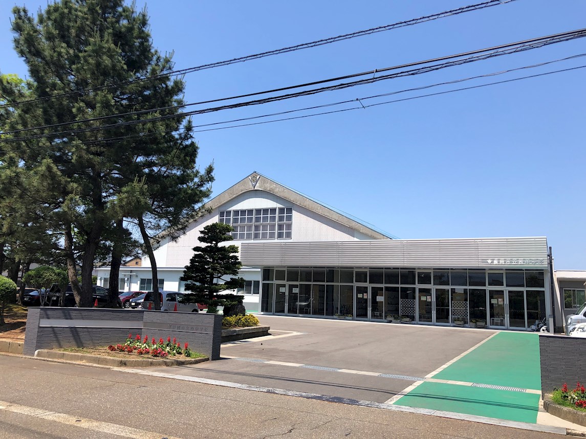 グランドゥールマルナカ　1号棟 中学校
