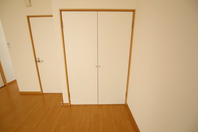 グリーンパレス 収納
