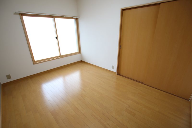 グリーンパレス その他