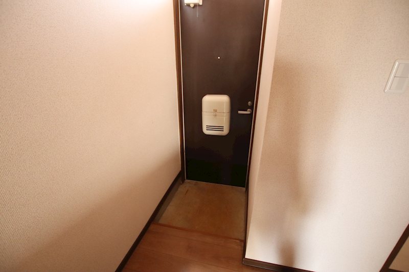 エクセレント川崎 玄関