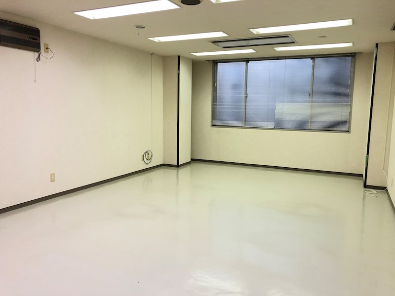 リッツ駅前ビル 内装