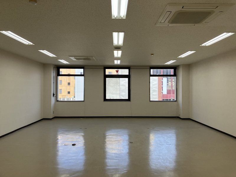 高野不動産駅前ビル 内装