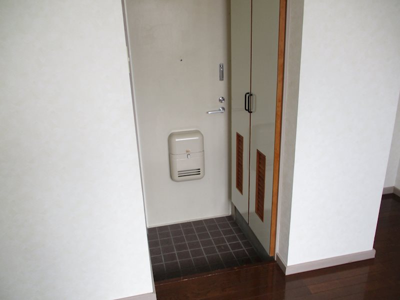 パルコやまもとⅡ 玄関