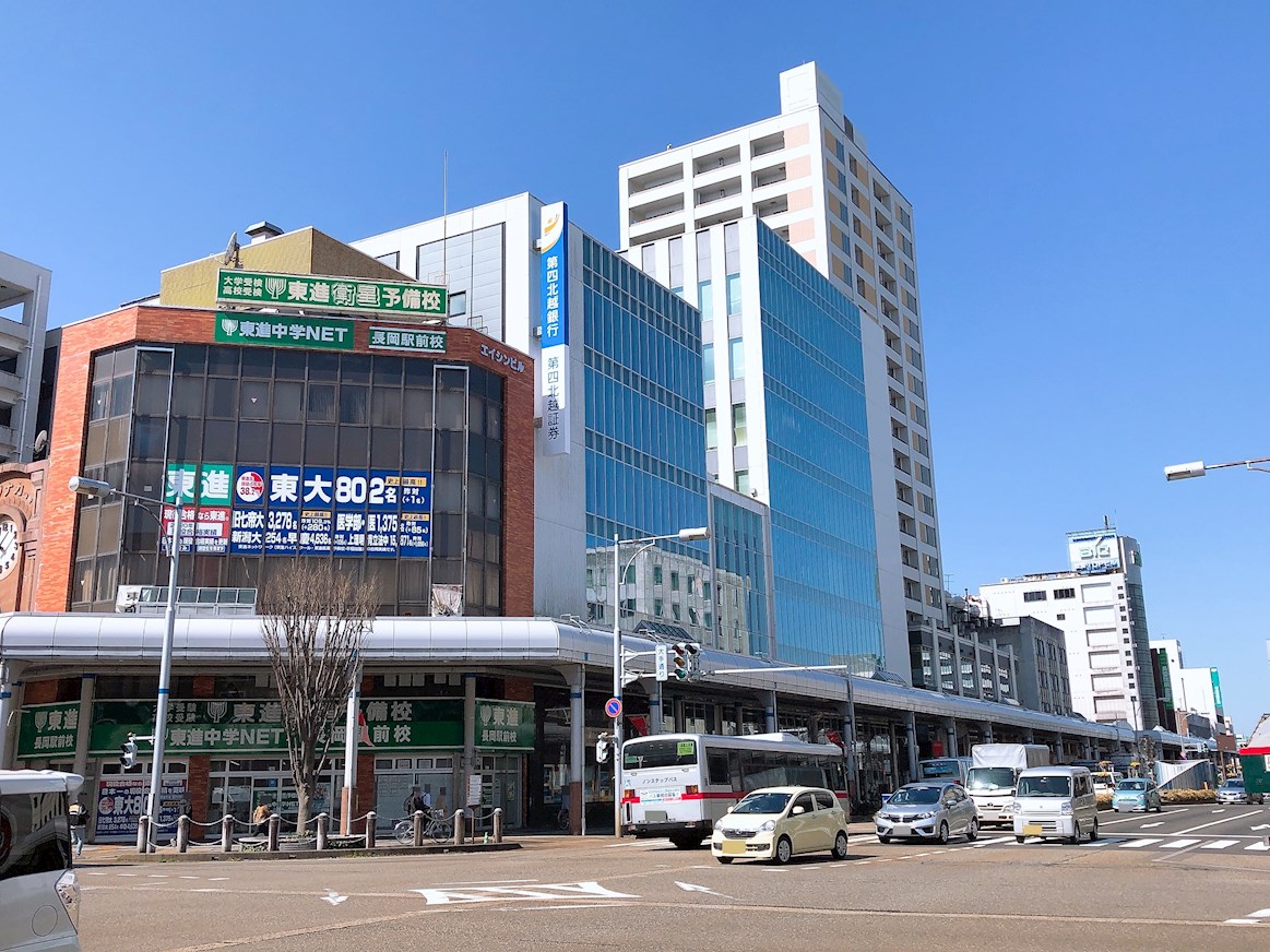 坂之上町事務所 銀行