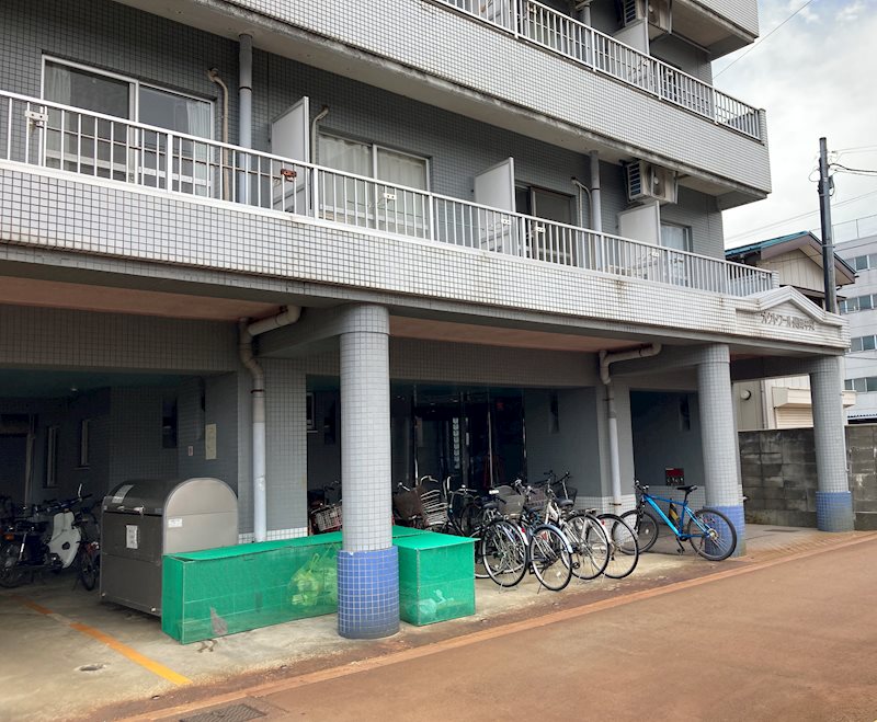 オクトワール長岡中央 外観