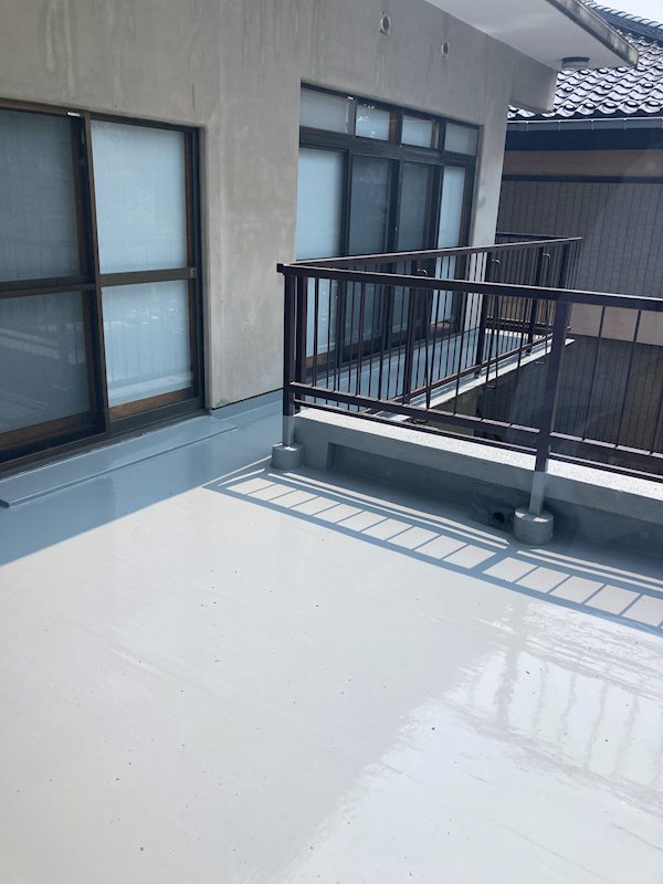 長岡市神田町3丁目　長根ビル　2階 ベランダ