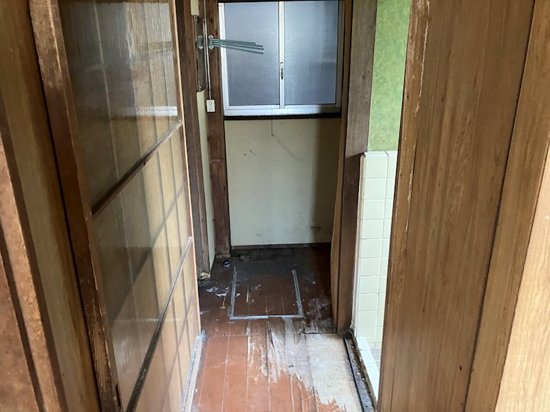 稽古町貸倉庫 その他