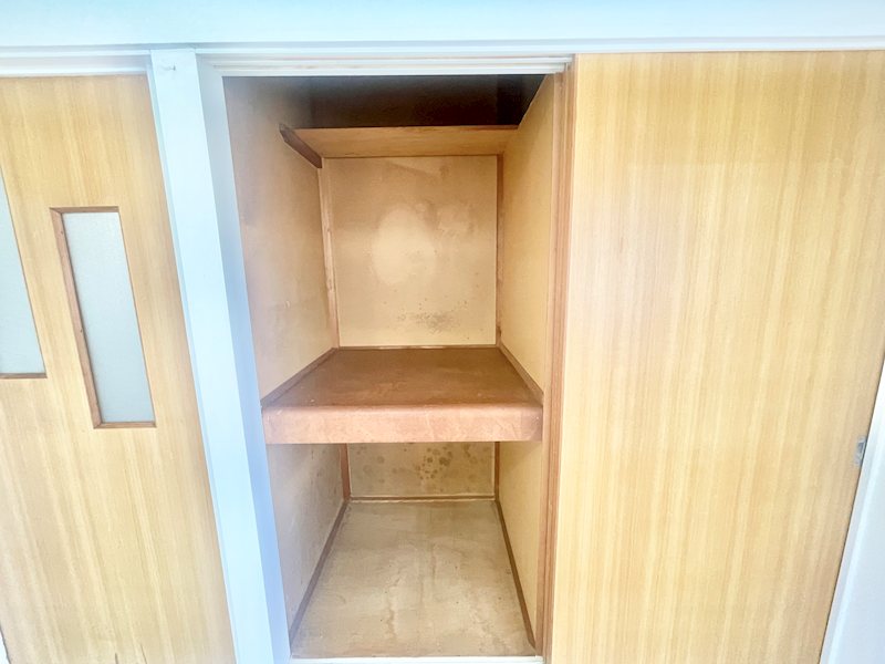 南風弐番館 収納