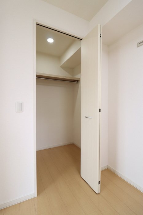 エスポワール前田B 収納
