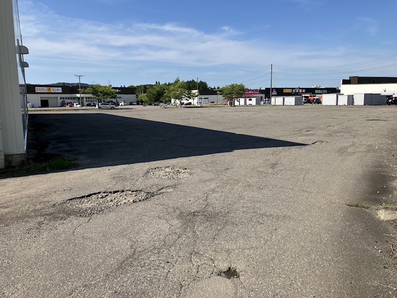 長岡市青葉台1丁目貸土地 その他