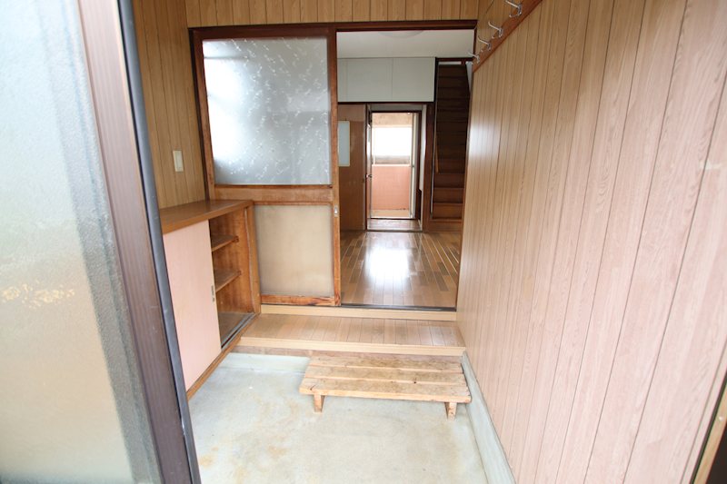 第11大加和荘 玄関