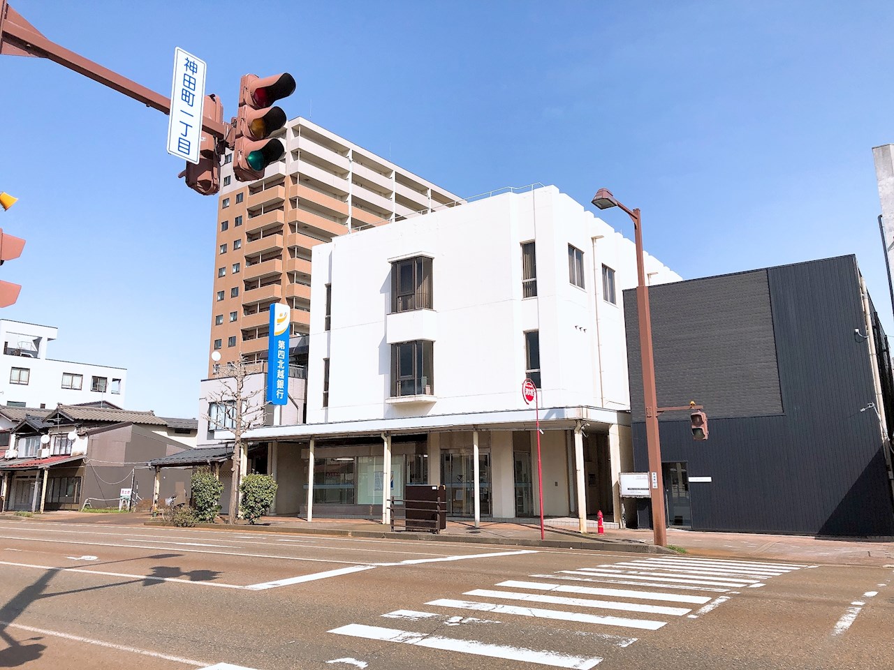 D-ROOM福住　B棟 銀行