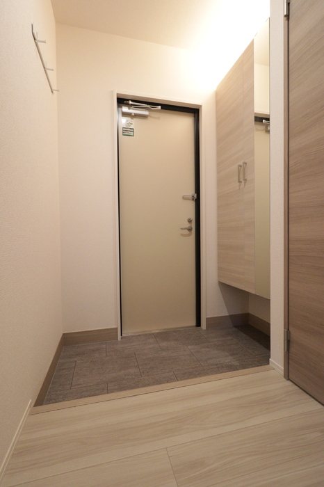 D-ROOM福住　A棟 玄関