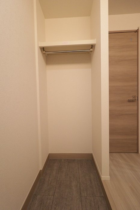 D-ROOM福住　A棟 玄関