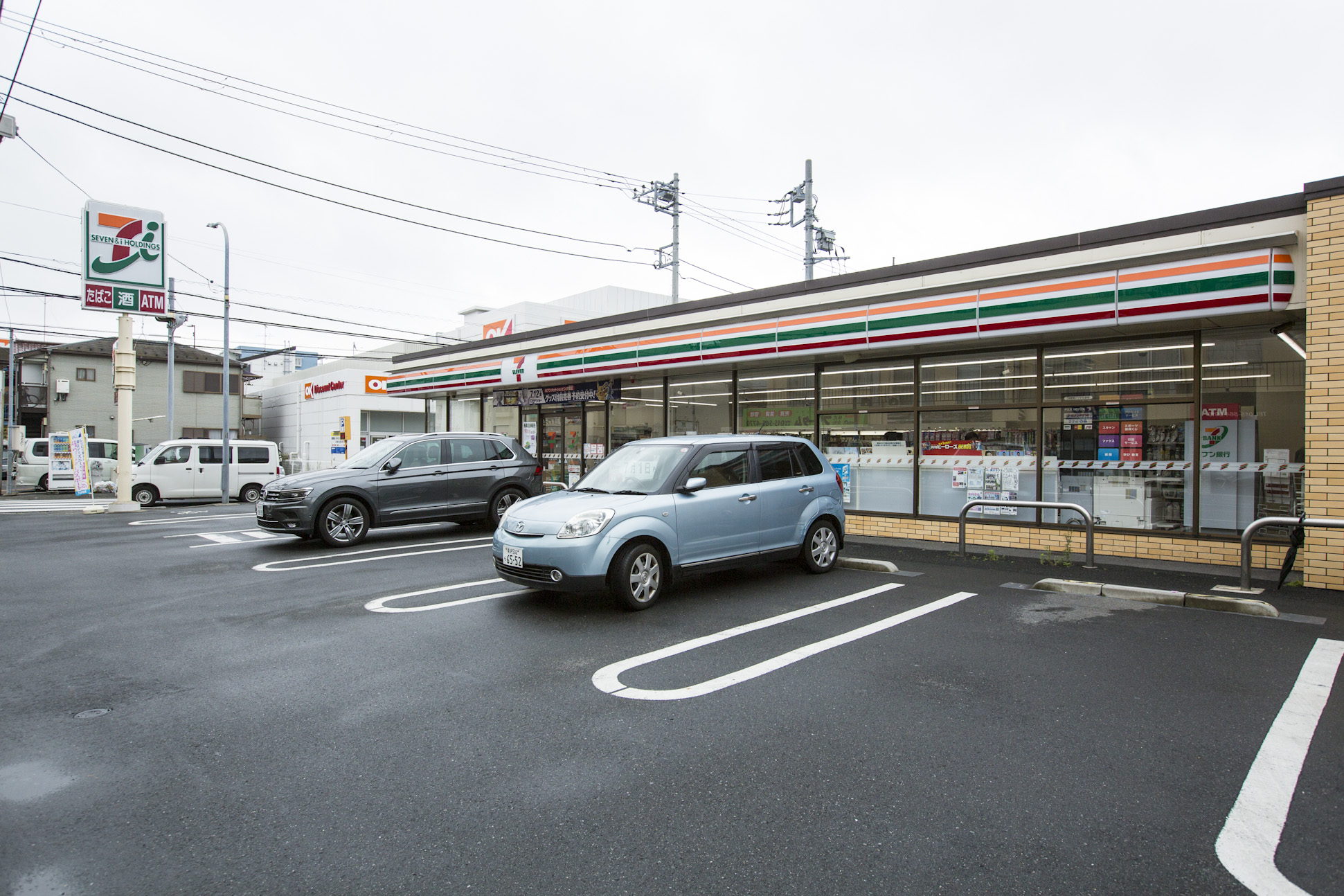 イルヴィラージュ コンビニ