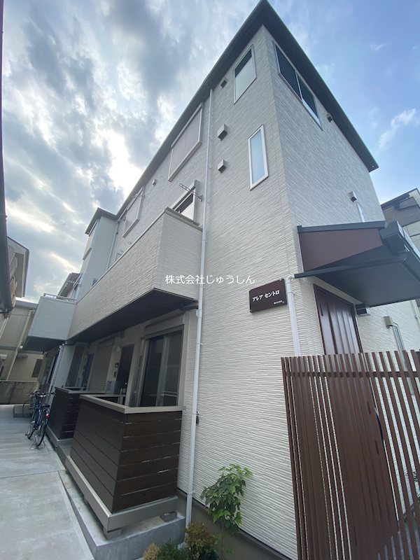 アレアセントロ (101) 外観