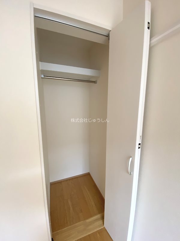 アレアセントロ (101) 収納