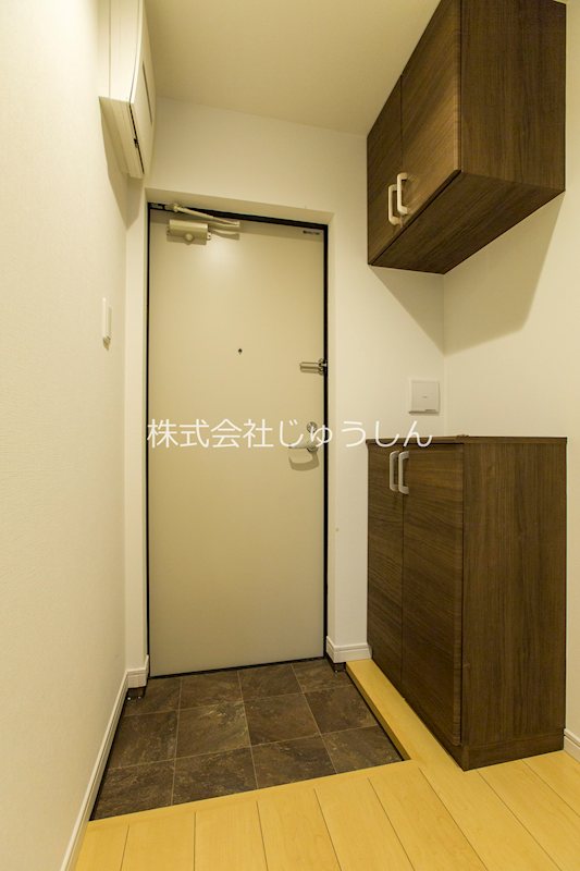 Tierra Apartment 玄関