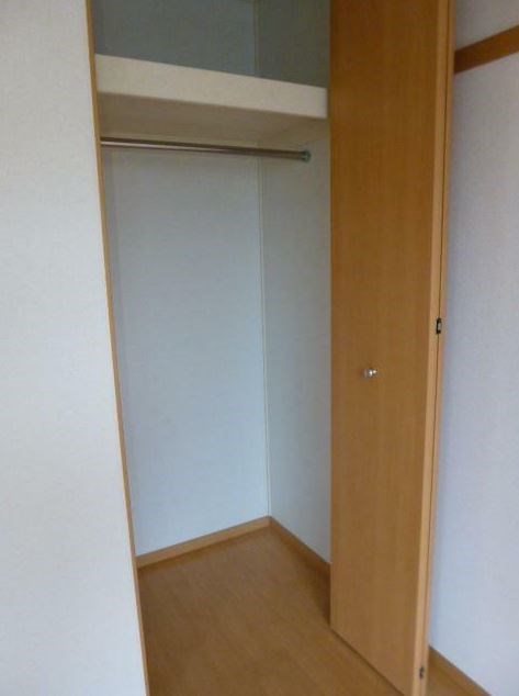アスティオン竹園 収納
