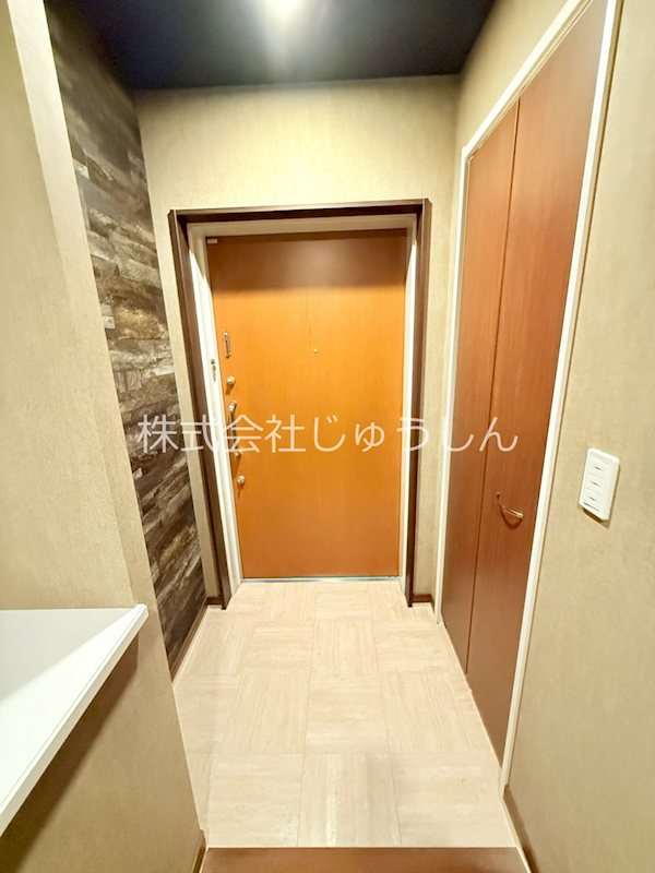 Esquina 玄関
