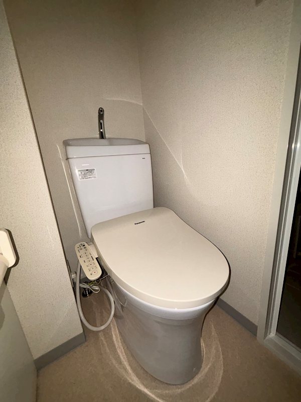 神奈川県横浜市港北区大曽根１丁目 トイレ